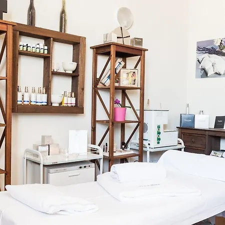 Hotel Artiem Capri 4*