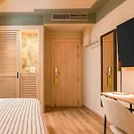 Artiem Capri 4*