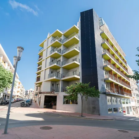 Artiem Capri 4*