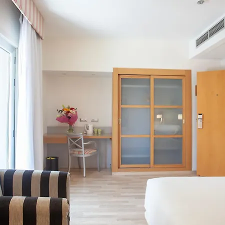 Artiem Capri 4*