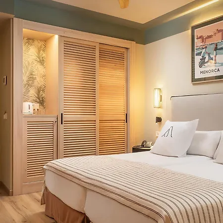 Artiem Capri 4* Μαό