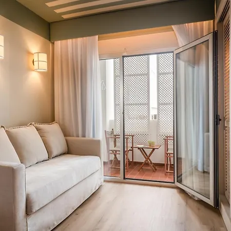 Artiem Capri Ξενοδοχείο 4*